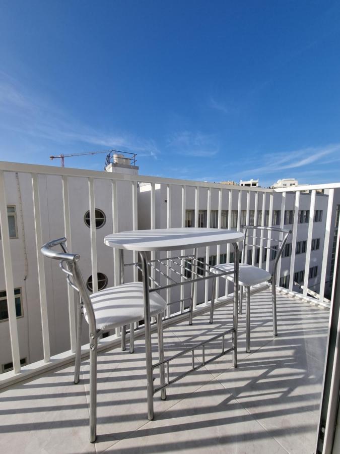 Korzo Suites Gzira Bagian luar foto
