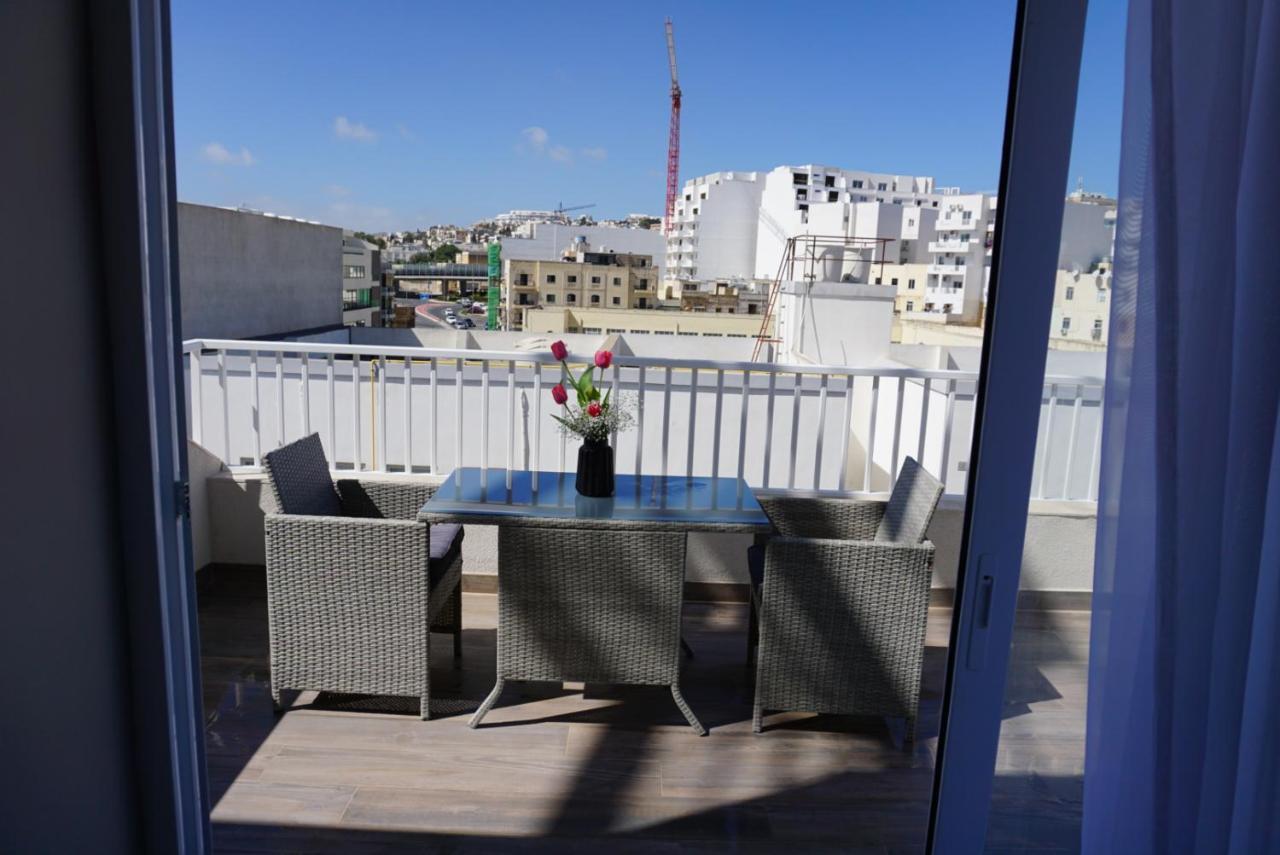 Korzo Suites Gzira Bagian luar foto