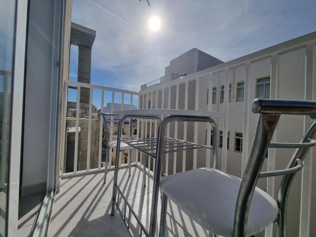 Korzo Suites Gzira Bagian luar foto